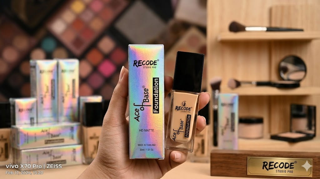 Recode professional makeup combo kit with brushes and beauty blender